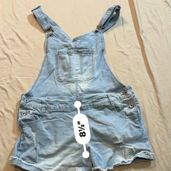 Wallflower Brand Faded Denim Overall Shorts - SIZE XL - Picture 11 of 15